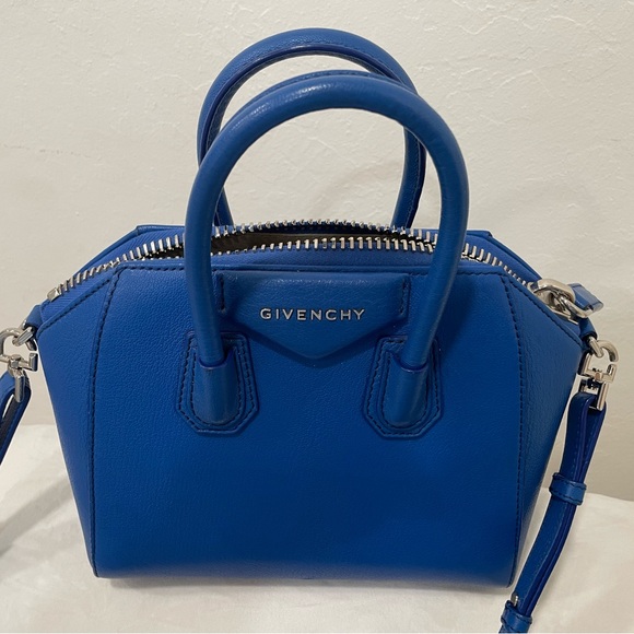 Givenchy Sugar Goatskin Mini Antigona blue - Picture 1 of 1